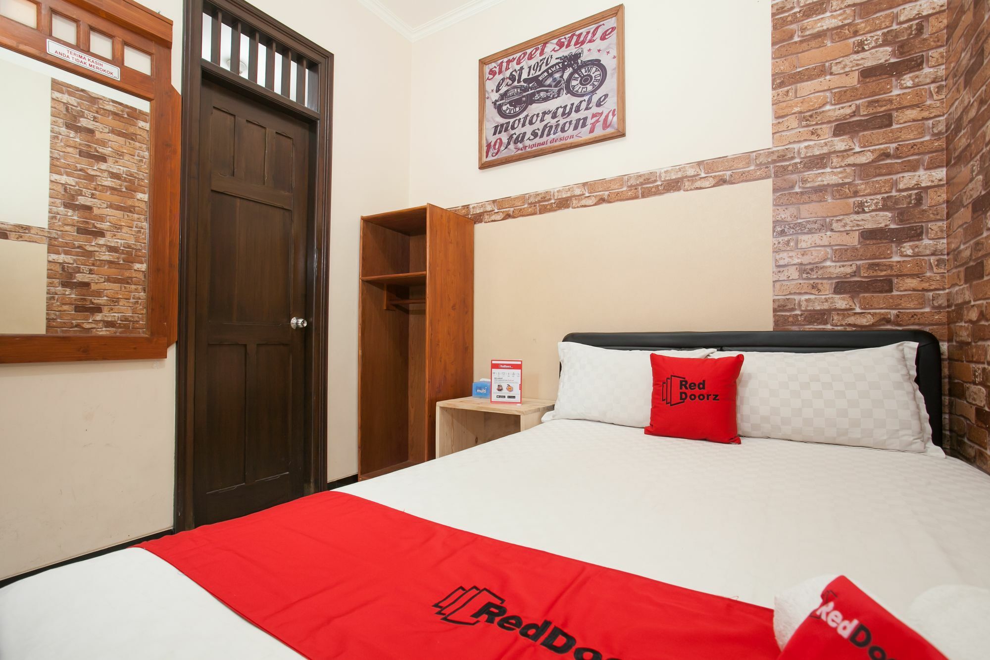 Reddoorz At Omah Wetan Sawojajar Malang Exterior foto