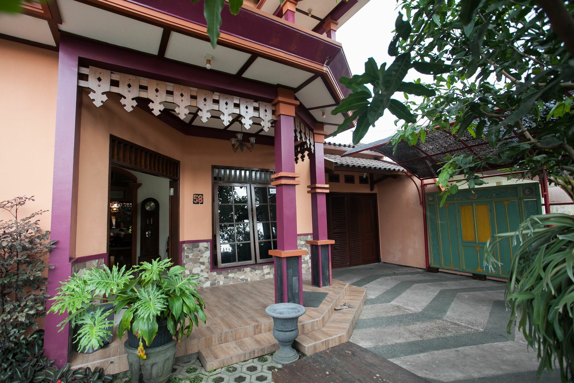 Reddoorz At Omah Wetan Sawojajar Malang Exterior foto
